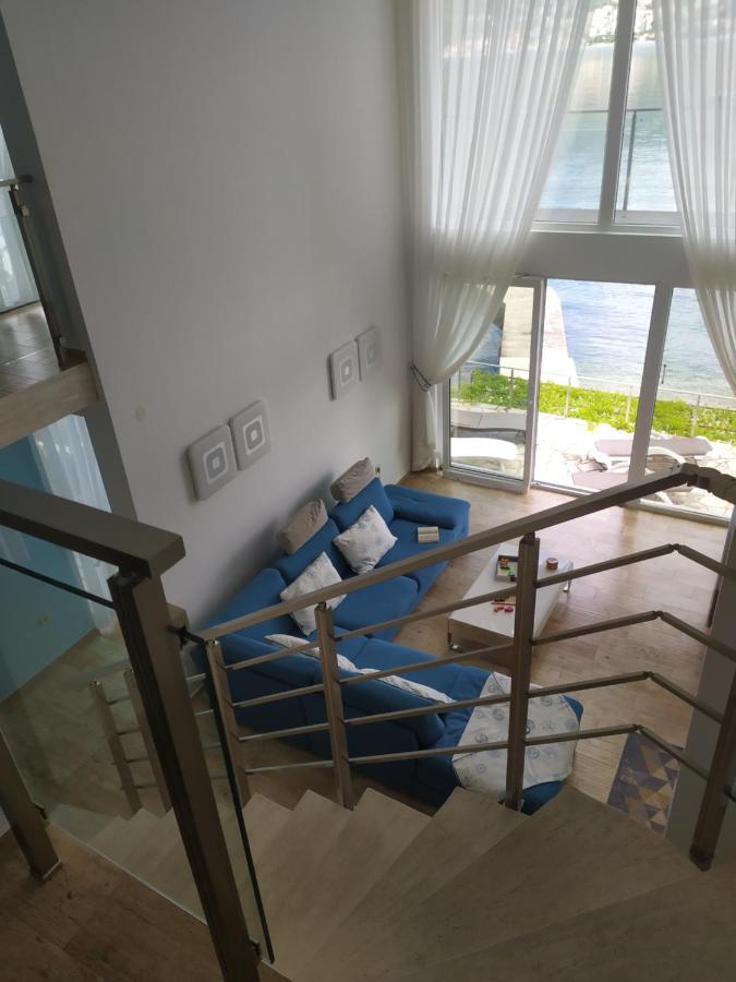 Aurora House Duplex Apartment Njivice Ngoại thất bức ảnh