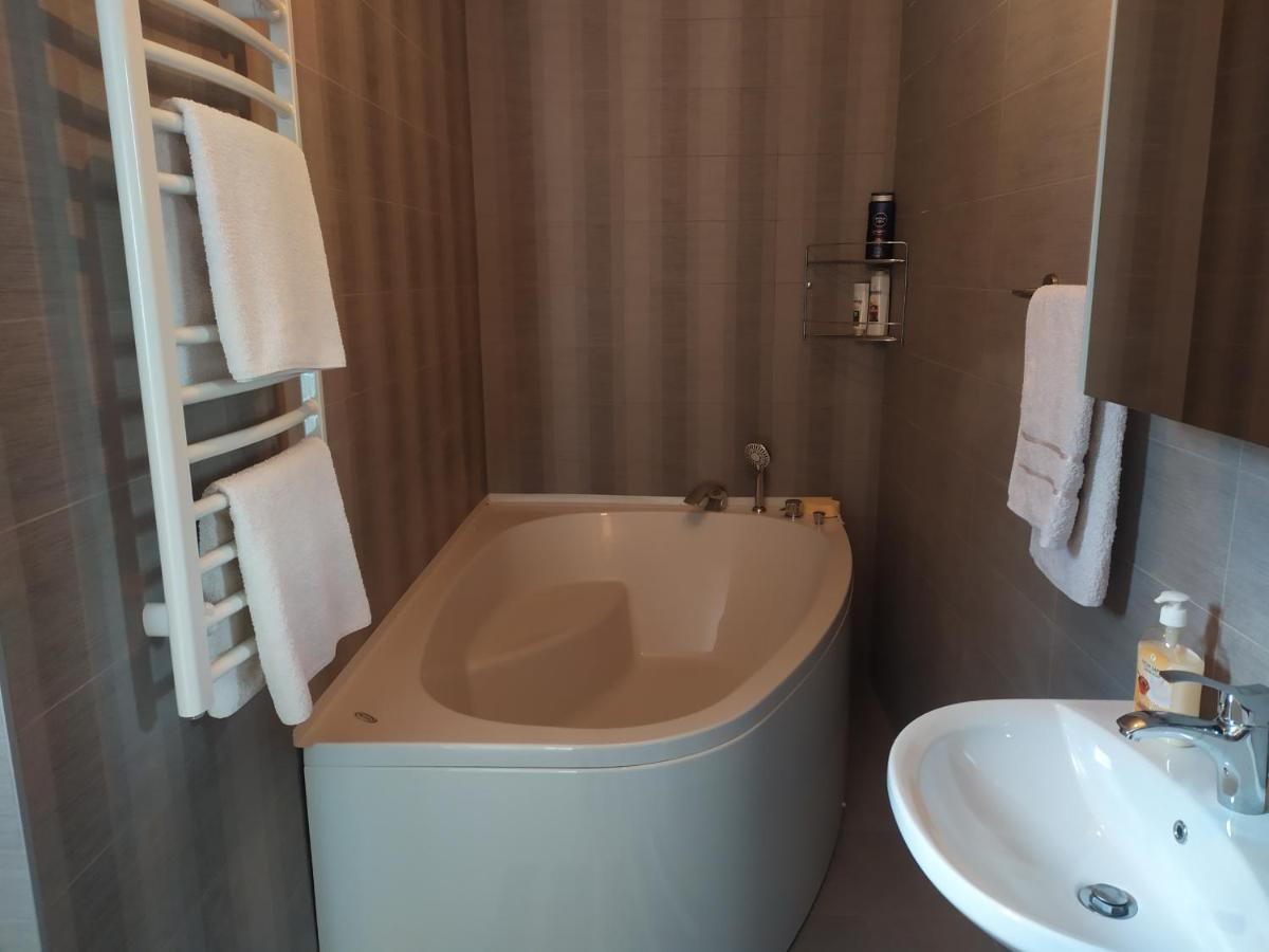 Aurora House Duplex Apartment Njivice Ngoại thất bức ảnh
