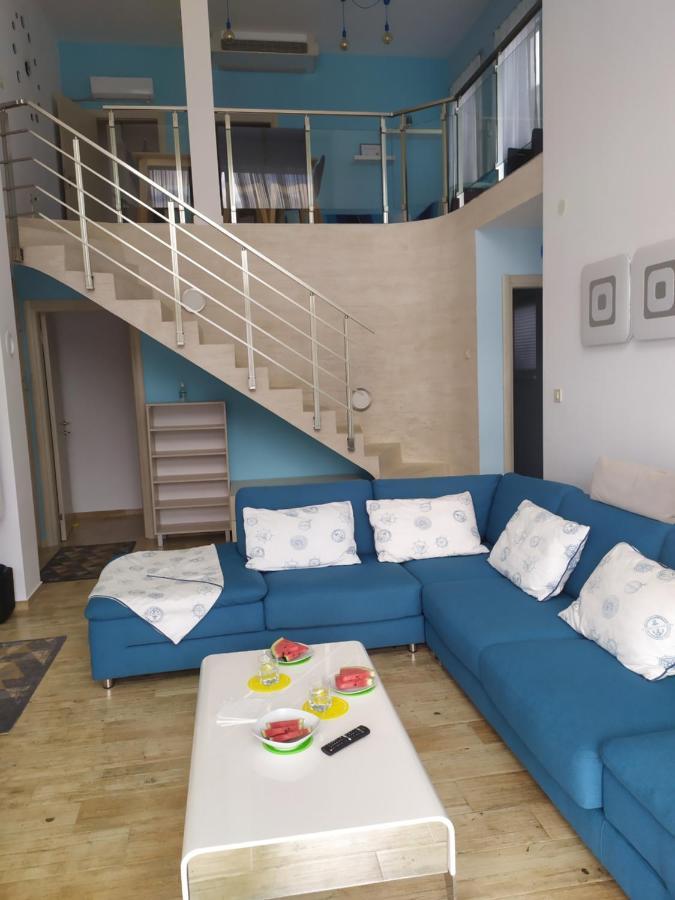 Aurora House Duplex Apartment Njivice Ngoại thất bức ảnh